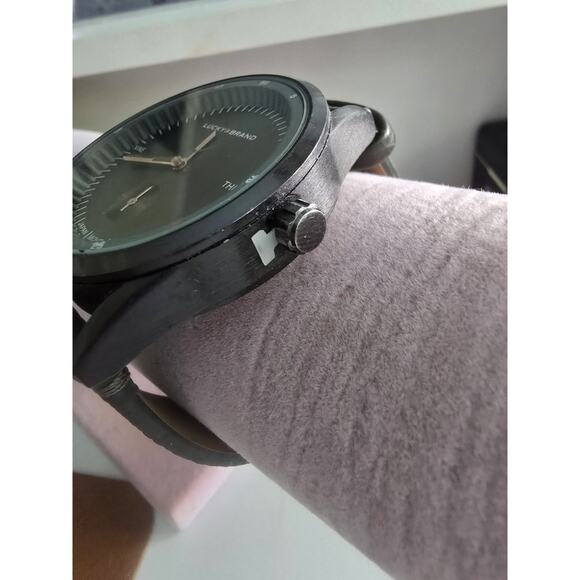 Lucky Brand Watch Mens Sport Quartz with Leather Strap Minimalist Wrist Style - Picture 5 of 8